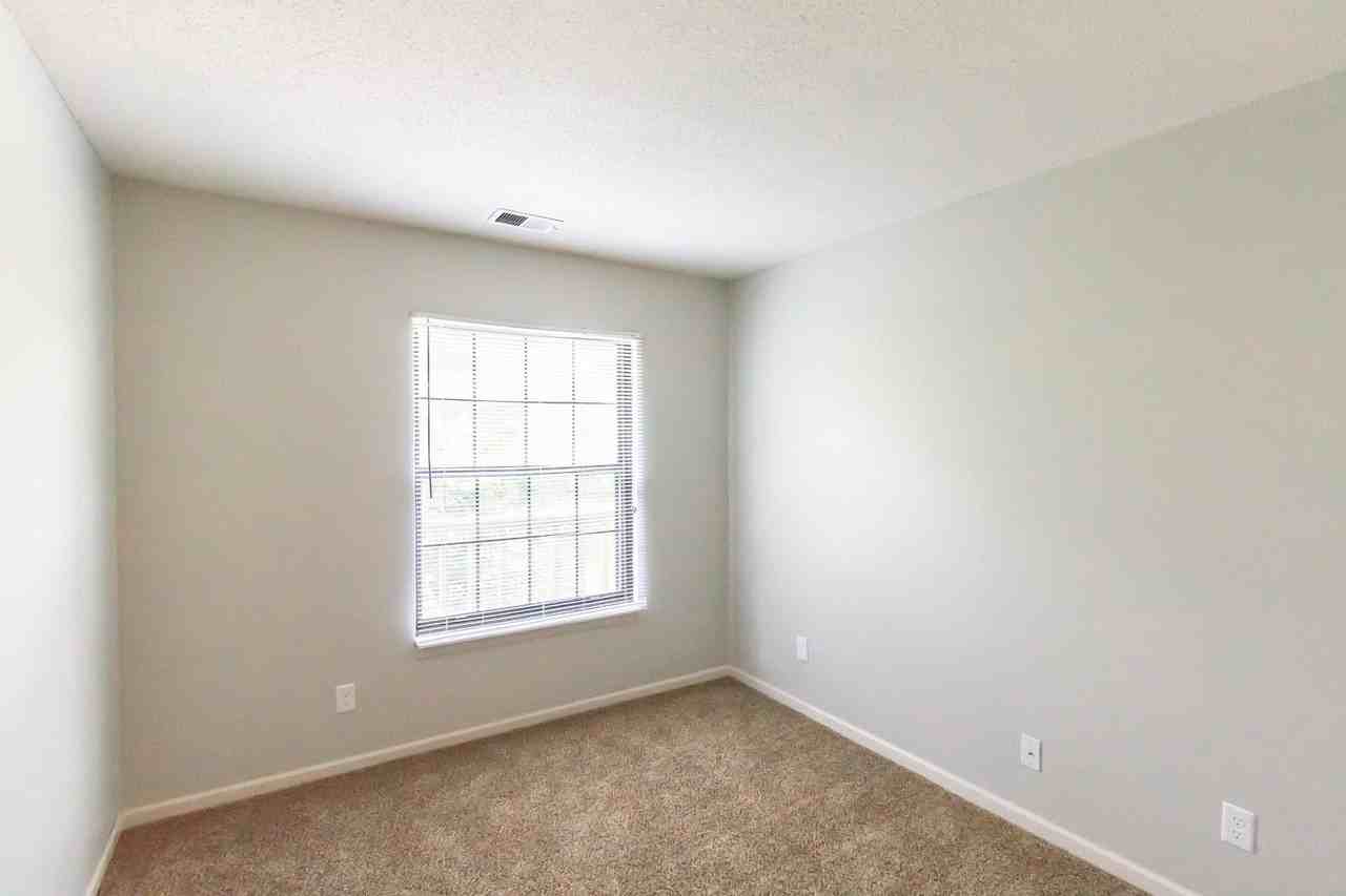 1001 West Wayne Street #303 - Photo 7 of 36