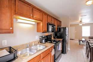 535 Lafayette Rd - Photo 1 of 1