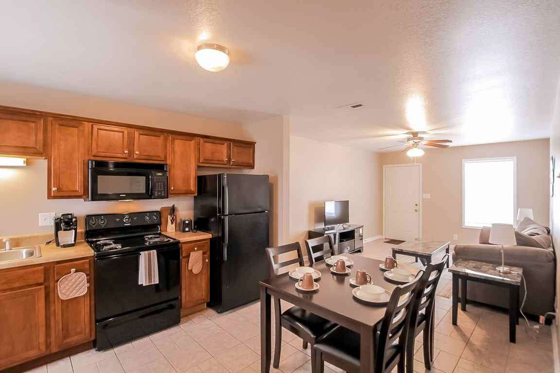 535 Lafayette Rd - Photo 2 of 17