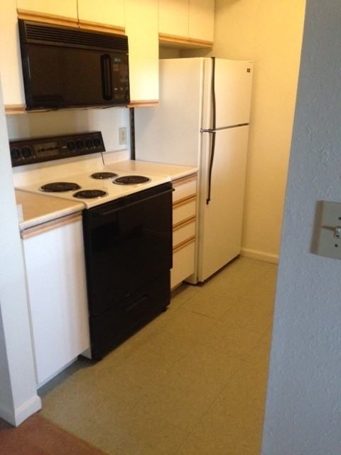 Summerfield Apartments - Photo 5 of 42