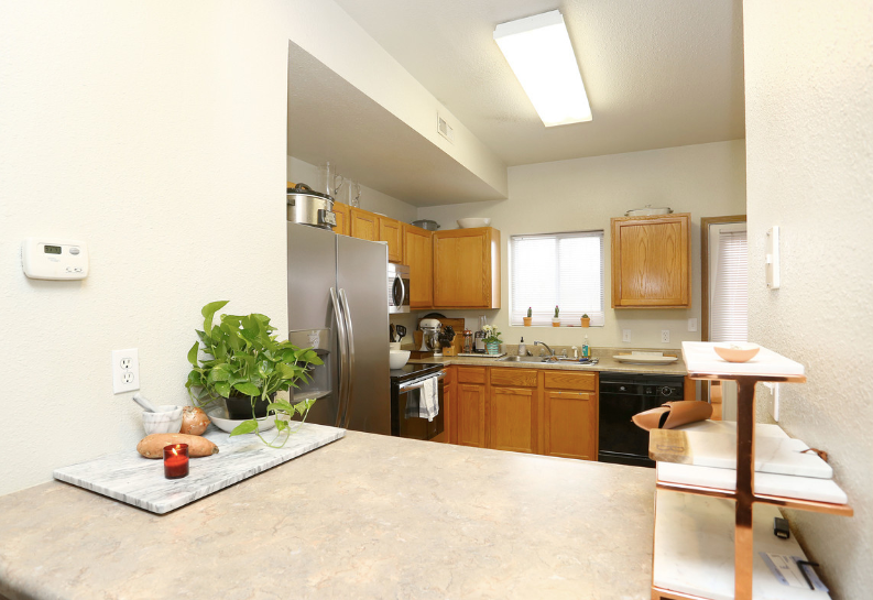 Lake Broadway Townhomes - Photo 5 of 14