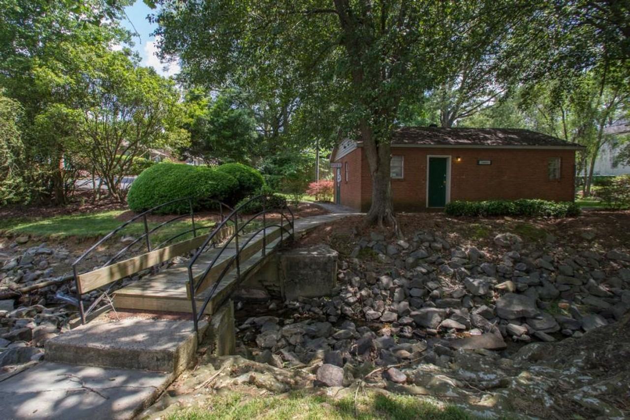 Delane Glen Apartment Affordable 1 bedroom - Photo 4 of 6