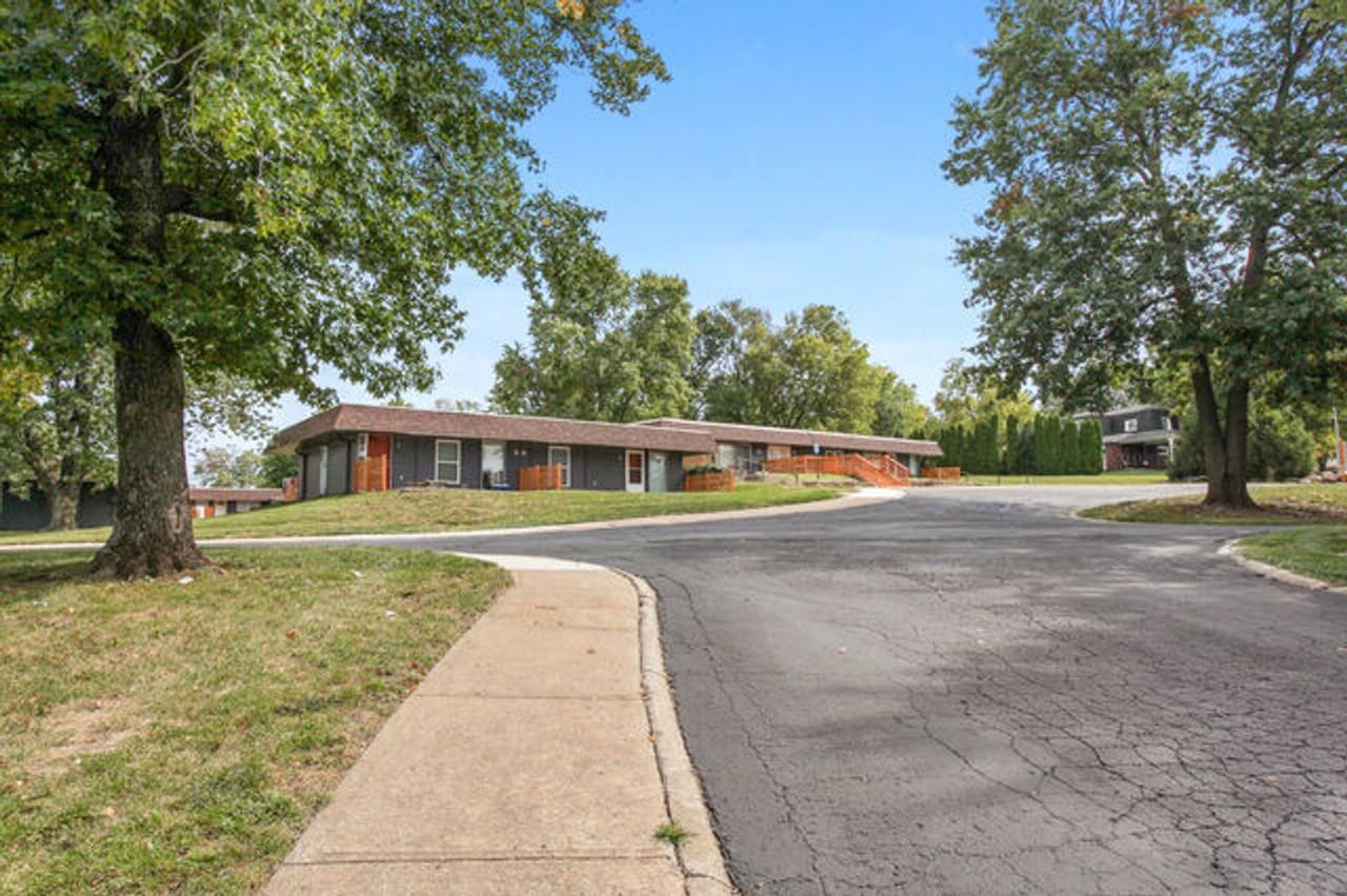 Rock Ridge Ranch Apartments - Photo 2 of 46