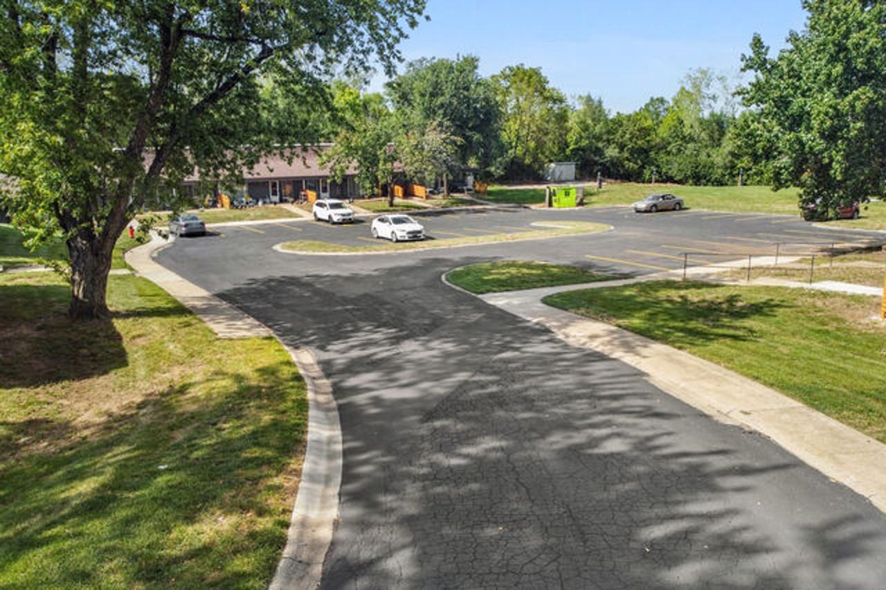 Rock Ridge Ranch Apartments - Photo 7 of 46