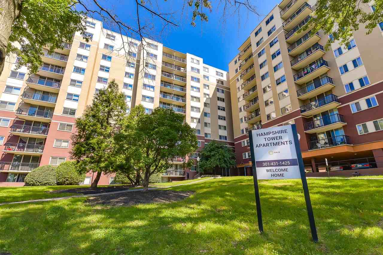 Hampshire Tower Aparments - Photo 2 of 15