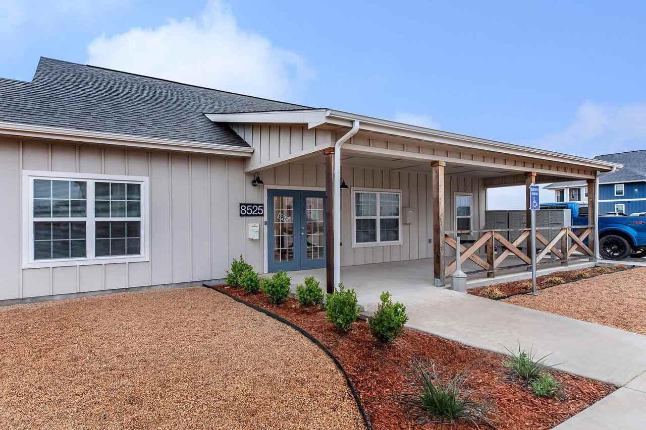 Clyde Ranch - Photo 5 of 11