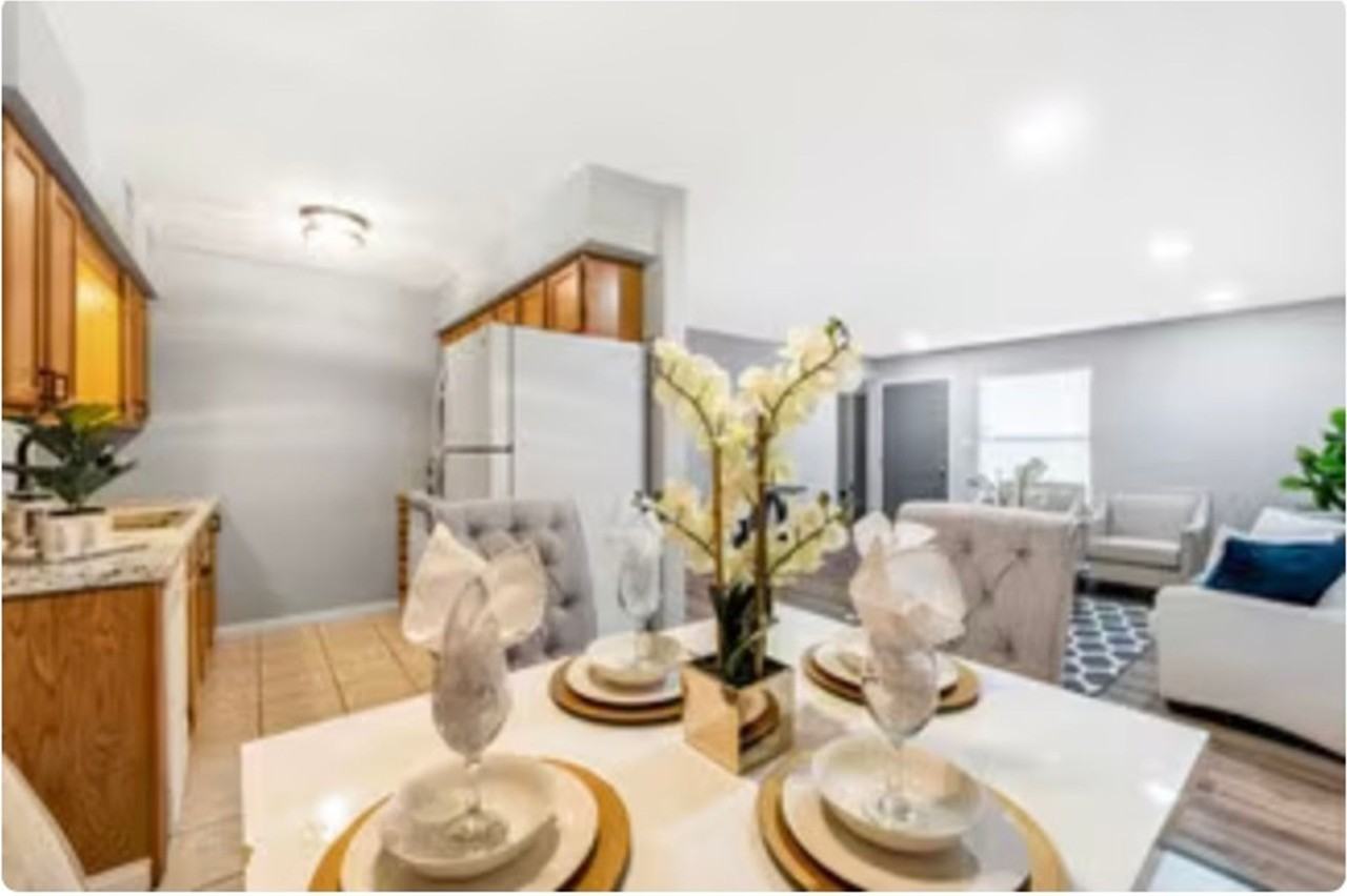 Azalea Trail Apartments - Photo 2 of 25