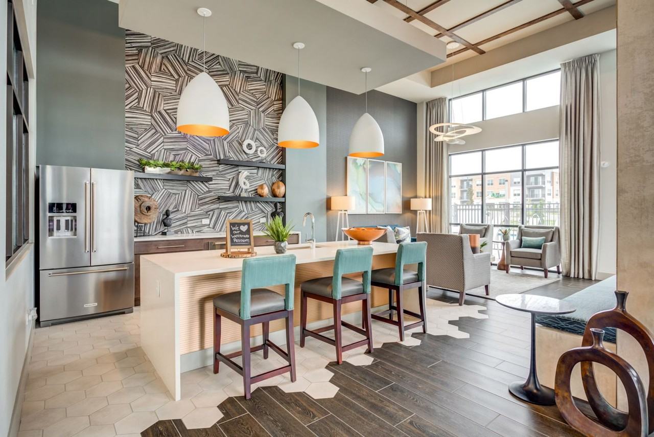 Watermark at The Grove - Photo 4 of 50