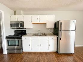 1813 S Clark St - Photo 1 of 1