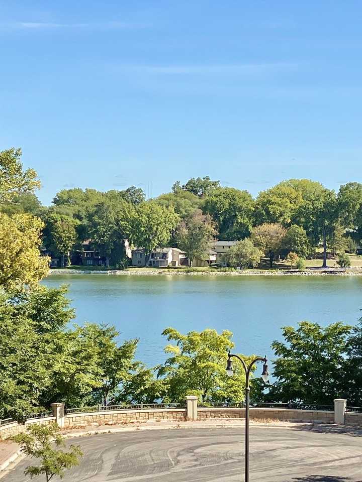 Robinwood Apartments - Photo 7 of 16