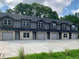 Welch* - 405 S. 11th St - Photo 1 of 1