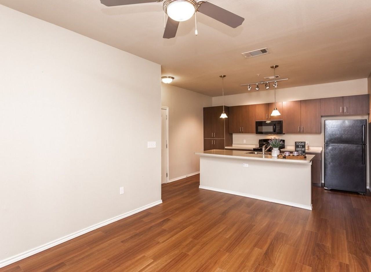 Santa Anna - Photo 4 of 40