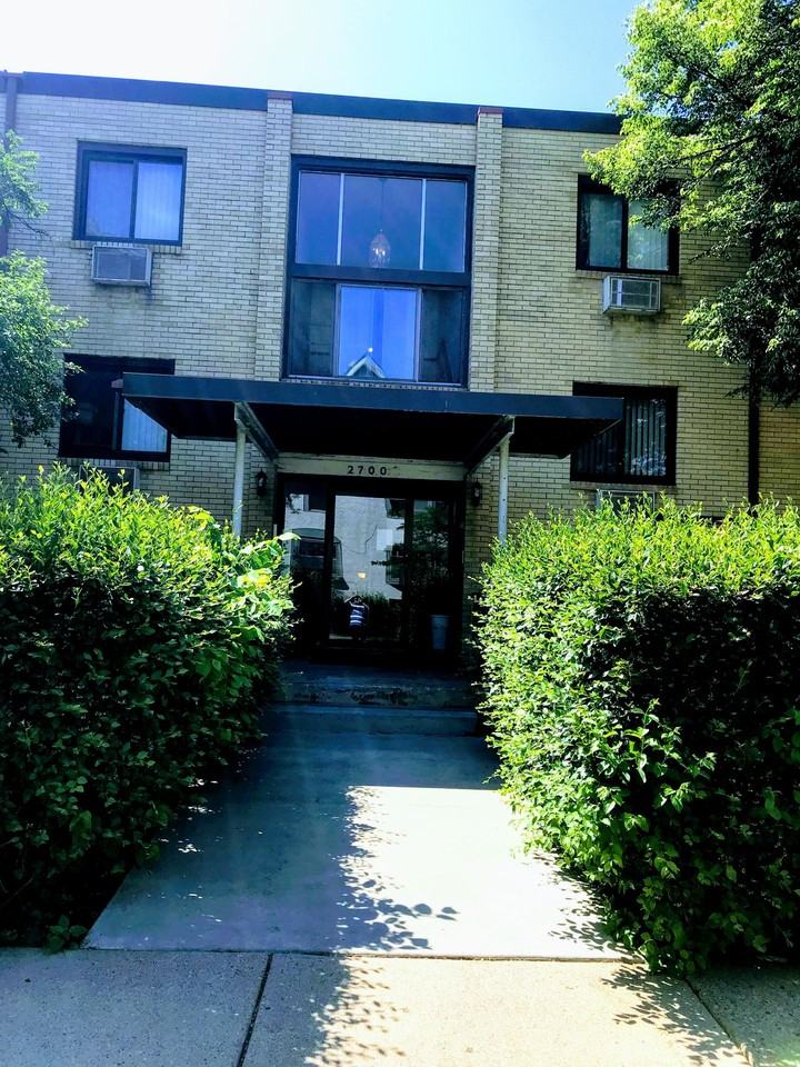 2700 Humboldt Ave S. - Photo 3 of 12