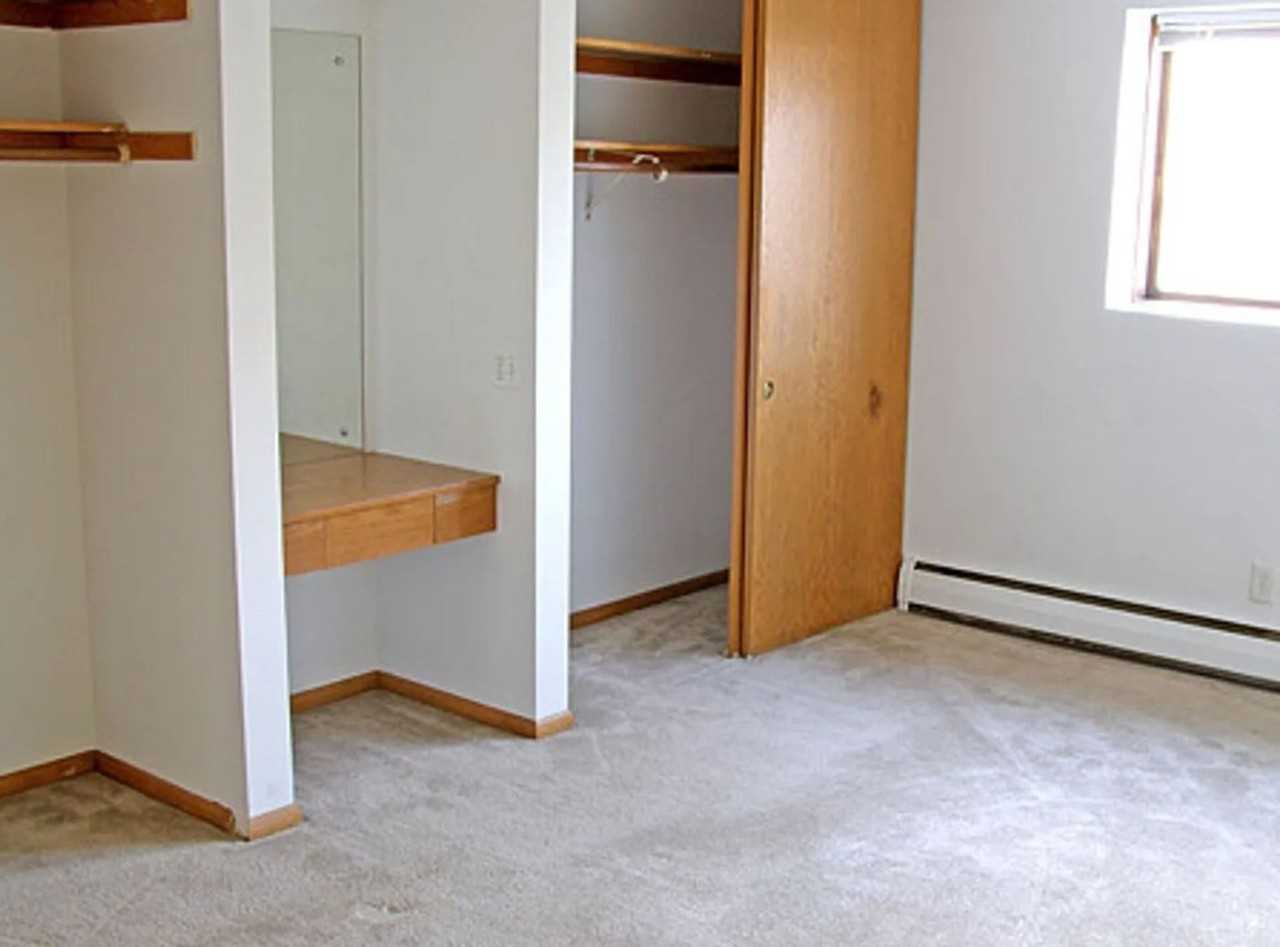 3700-3708 Lyndale Ave S - Photo 4 of 6