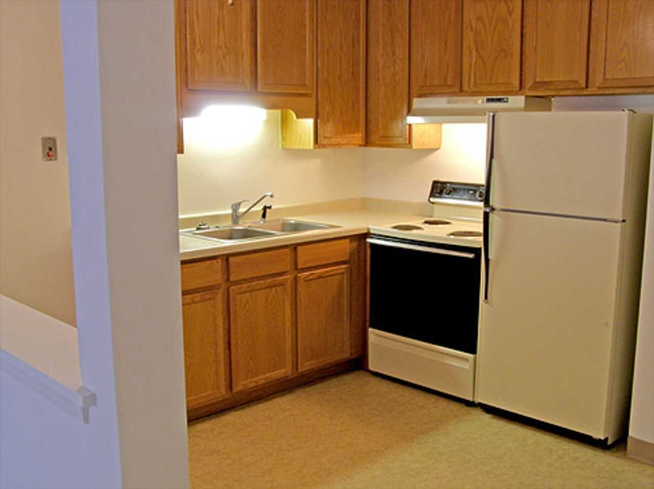 1565-1575 St Paul Ave. - Photo 3 of 16