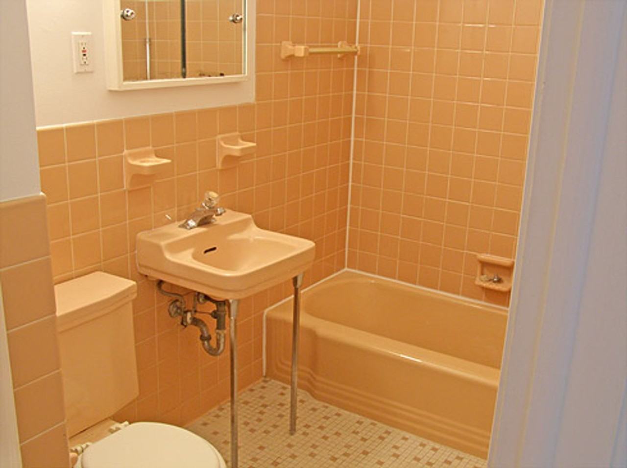 1565-1575 St Paul Ave. - Photo 5 of 16