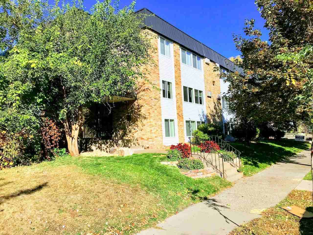 Studio and One Bedroom Apartment Homes at 2012 Aldrich ave S. - Photo 4 of 4