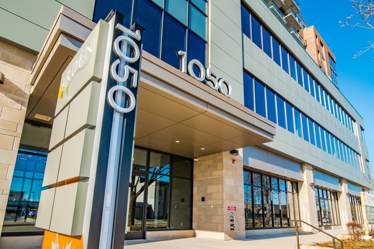 Arden - Photo 2 of 50