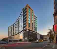 featured image of 216 S Pinckney St