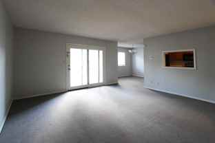 920 N Linden St #6 - Photo 1 of 1