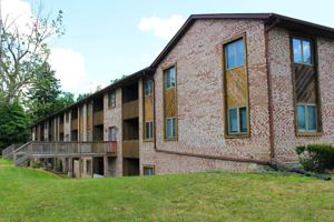 featured image of 920 North Linden Street #16