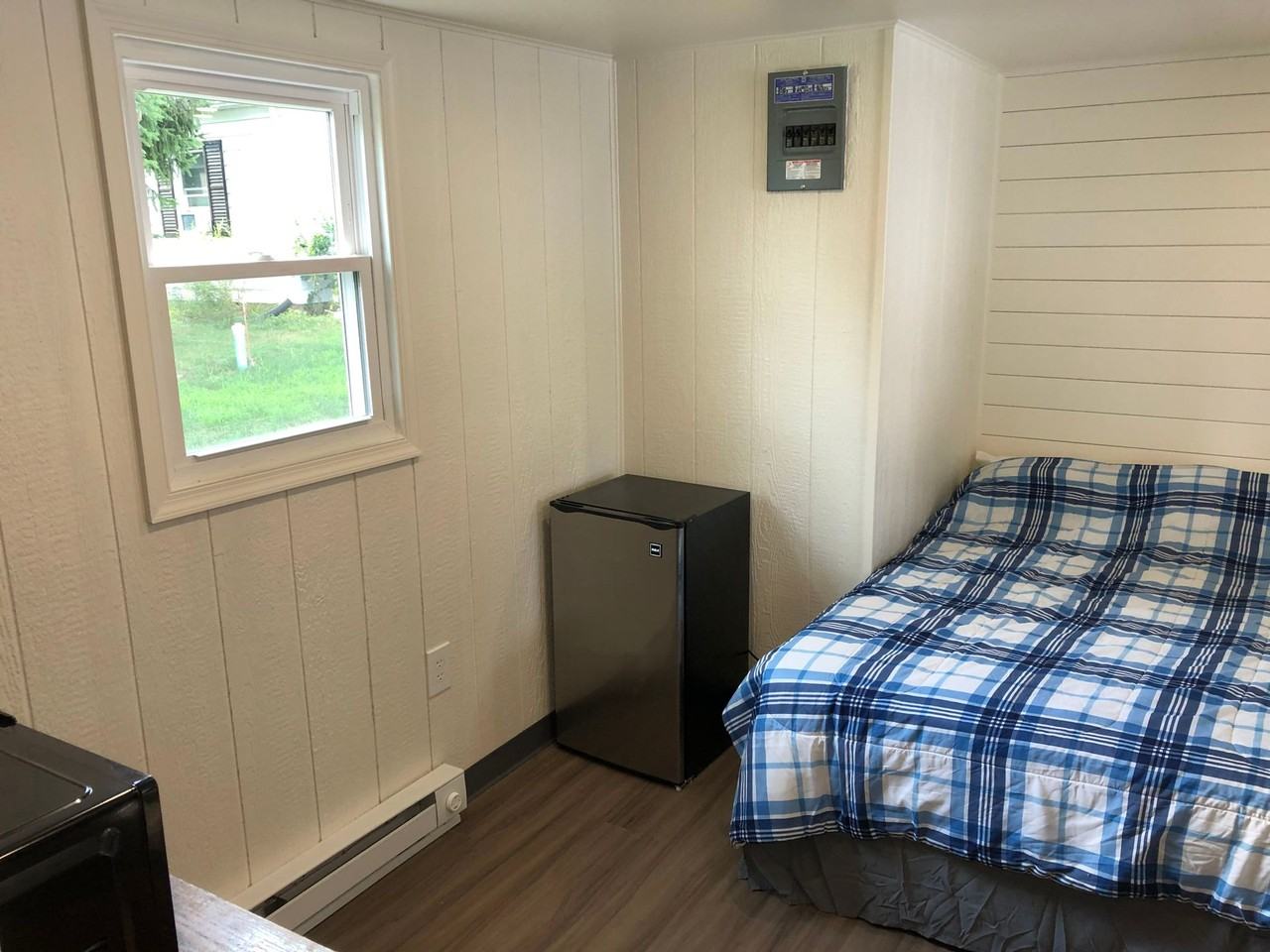 Cozee Court Lodging - Photo 6 of 6