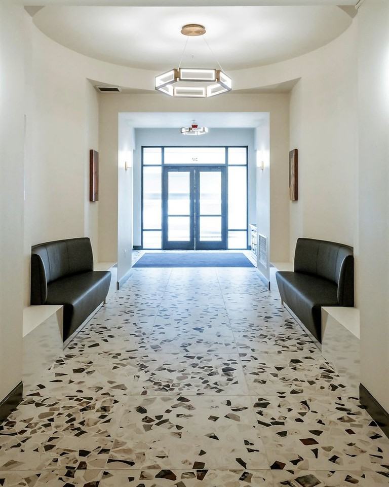 BARCELONA APARTMENTS (MCM08) - Photo 5 of 39