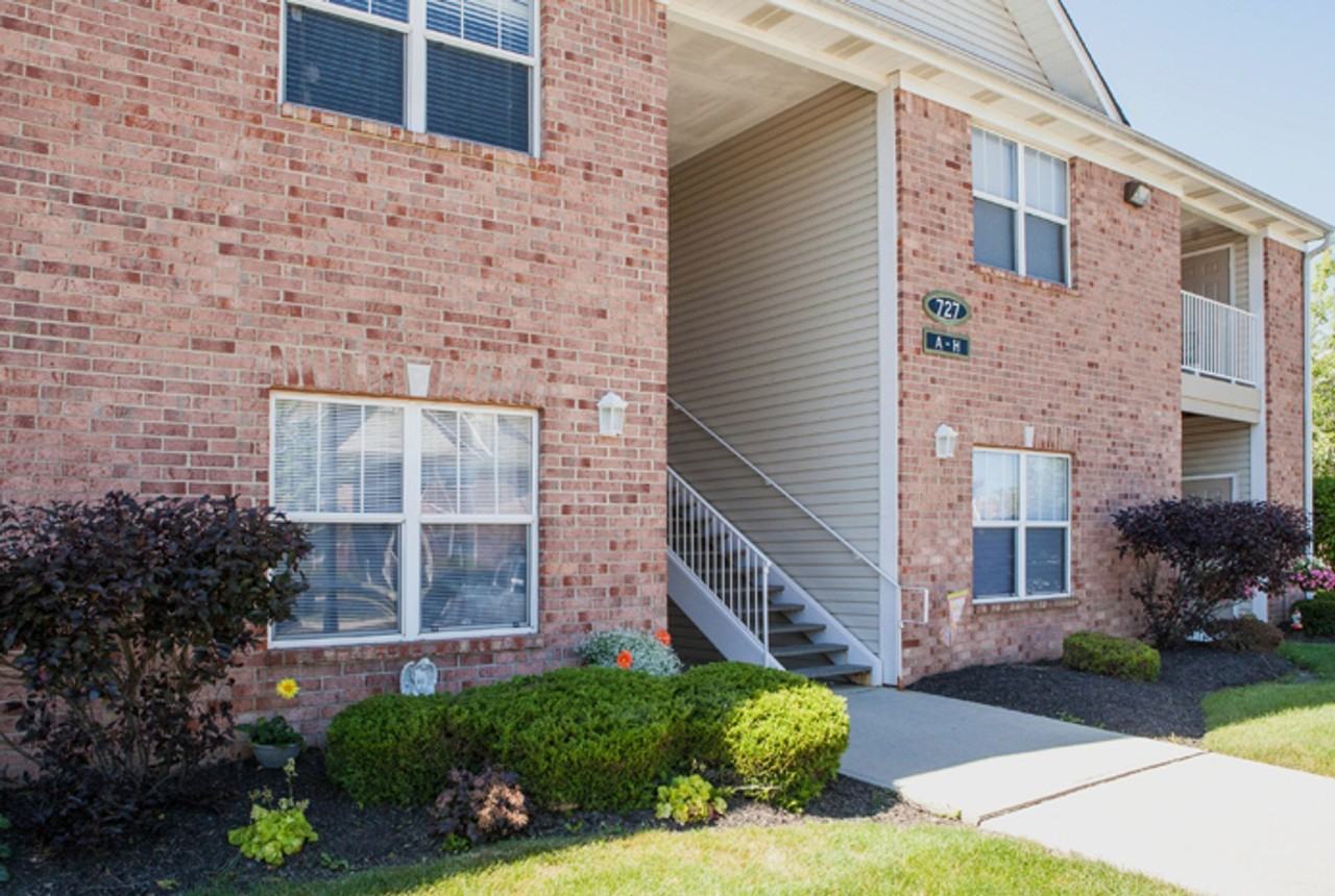 Bayberry Place Apartments - Photo 4 of 50