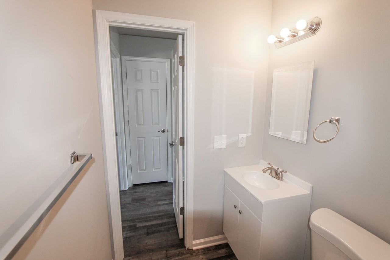 300 South West Street #314 - Photo 2 of 12