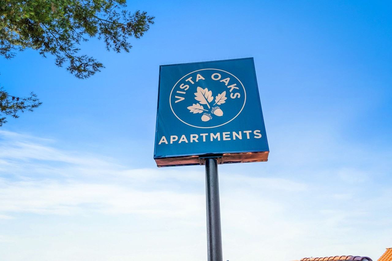 Vista Oaks - Photo 7 of 34