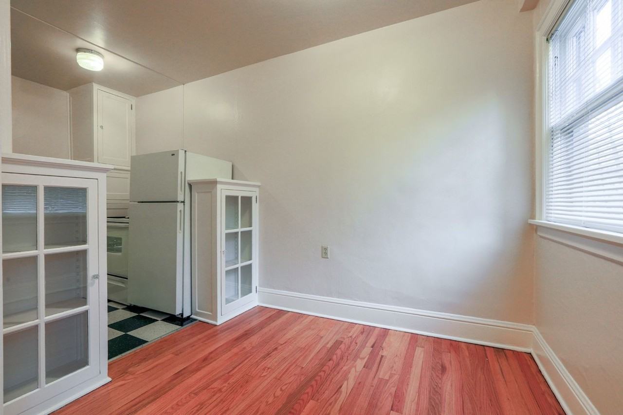 831 SW Vista Ave - Photo 2 of 50