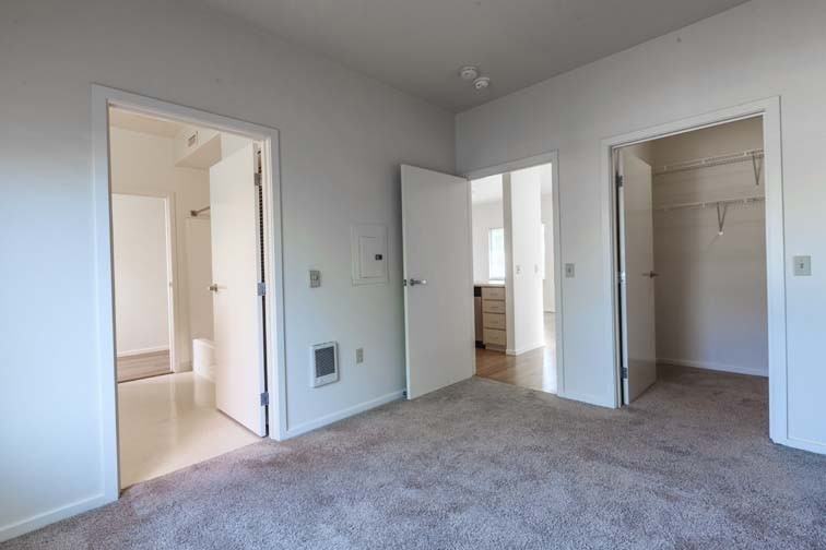 OVERTON PARK APARTMENTS (HASM01) - Photo 4 of 16