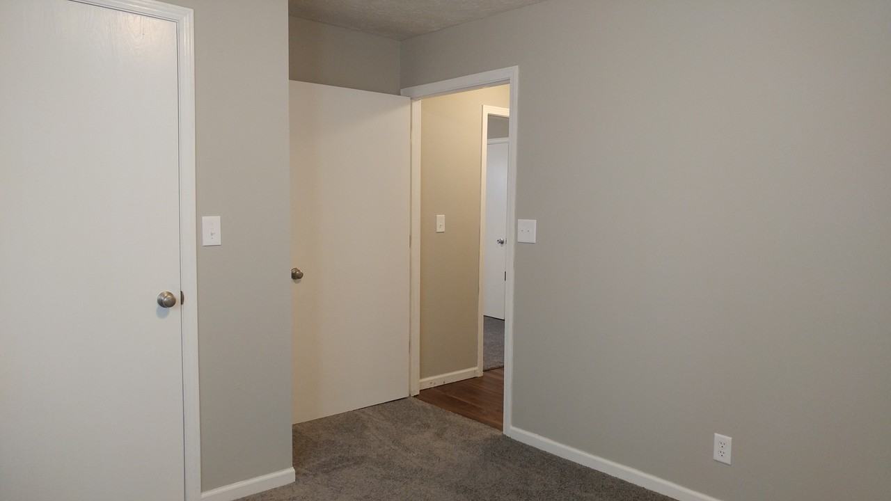 CityView Apartments - Photo 7 of 32