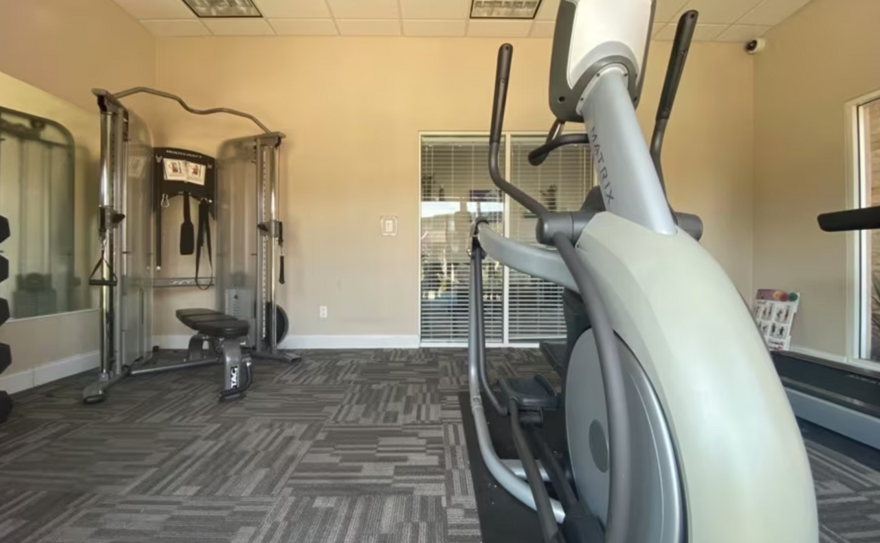 Vine Fullerton Apartments - Photo 2 of 12