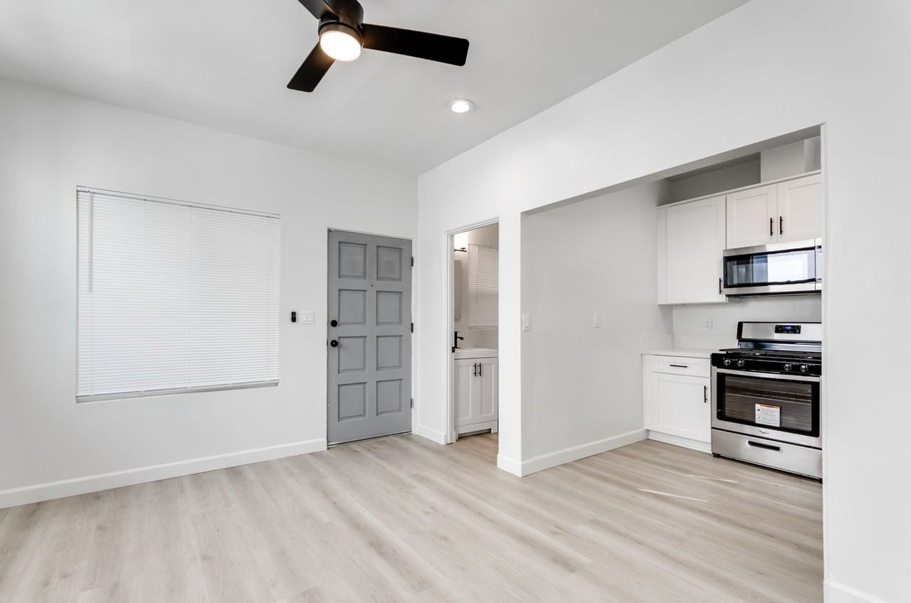 E Street Apartment  | Newly Built & Renovated Apartment Homes in Golden Hills! - Photo 3 of 11