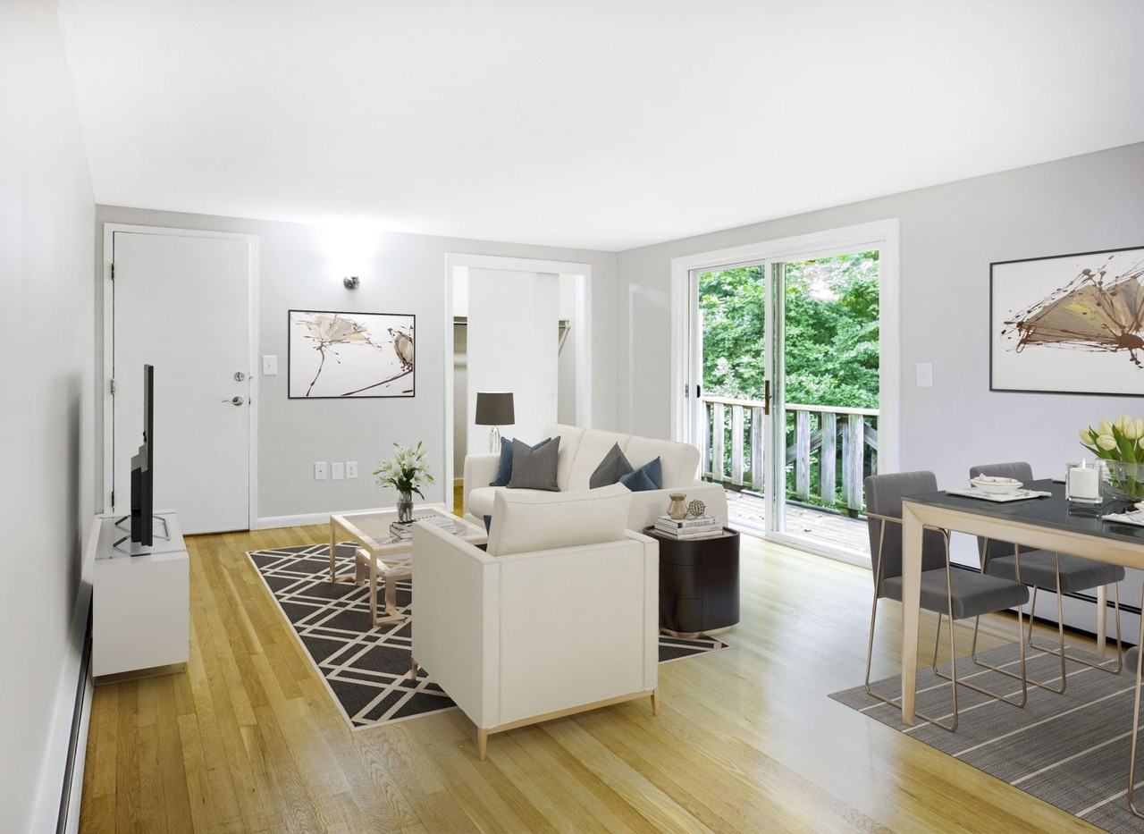 Manor Grove Apartments Groveland - Photo 3 of 37