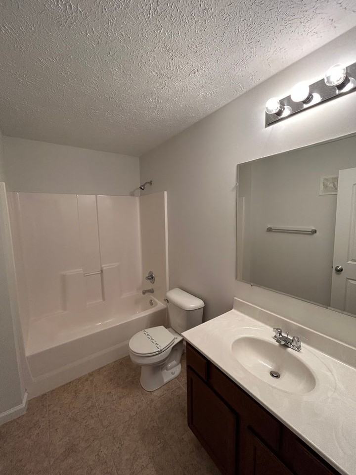 1114-1120 Ekstam - Photo 7 of 23