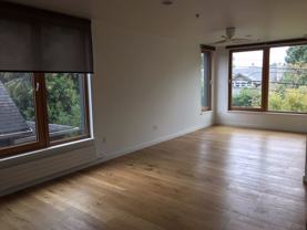 Contact Lynn at 503 - Photo 1 of 1