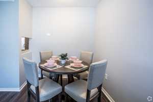 featured image of 365 W Northside Dr