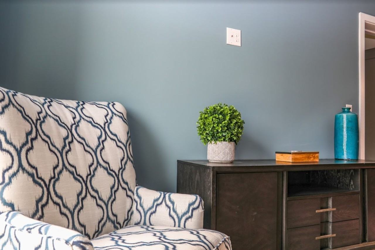 THE NEIL - Photo 2 of 50