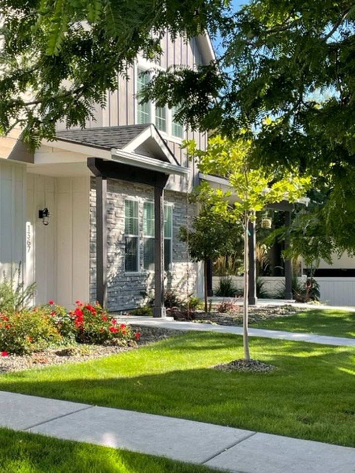 Townhomes at Union Square - Photo 3 of 6