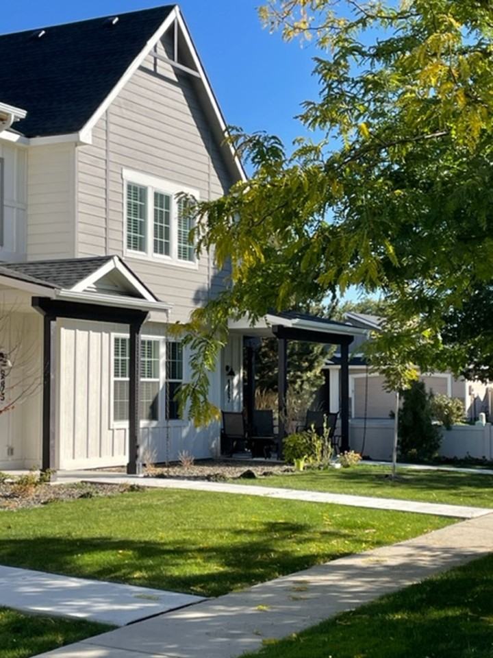Townhomes at Union Square - Photo 4 of 6