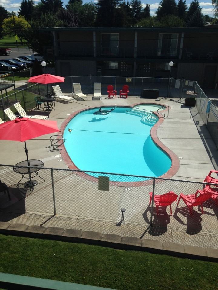 The Oaks Apartments - Photo 5 of 5