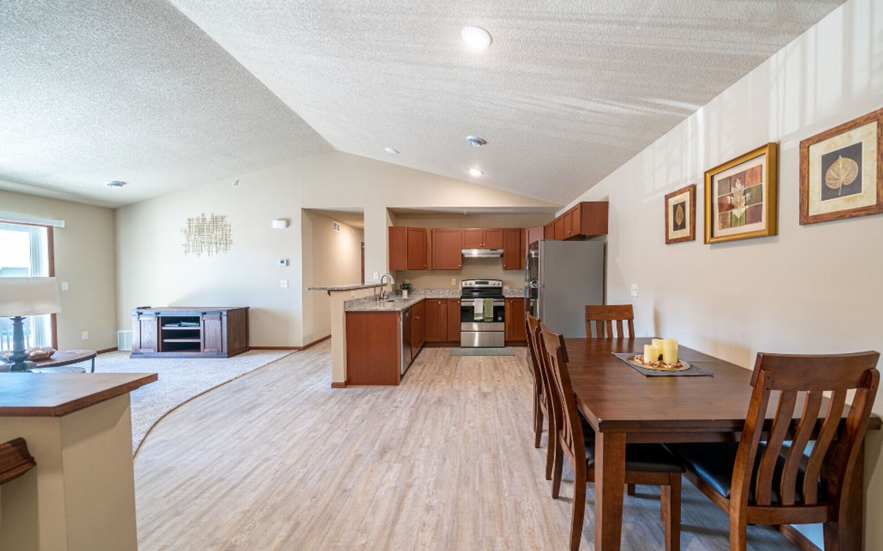 Century Court West - Photo 5 of 50
