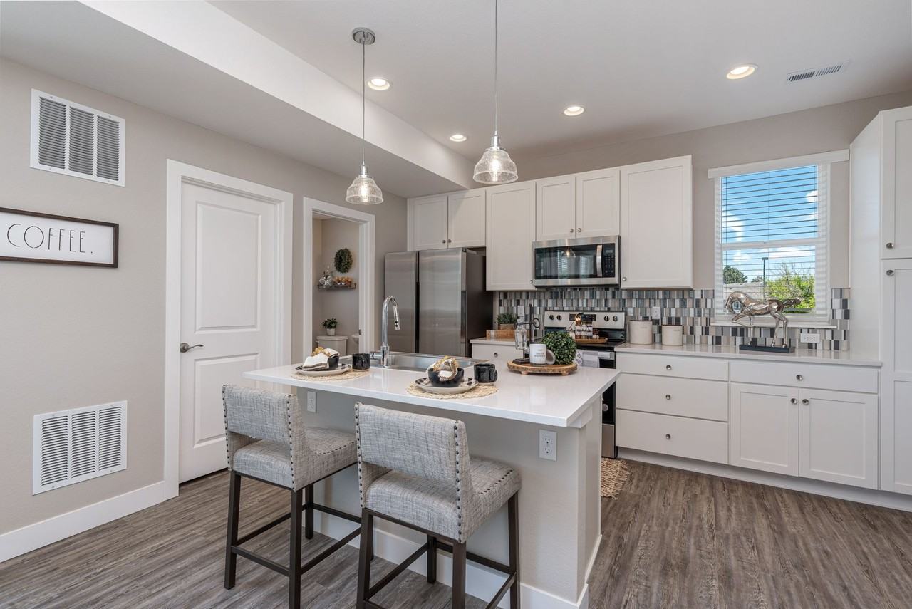 Honey Creek Townhomes - Photo 6 of 50