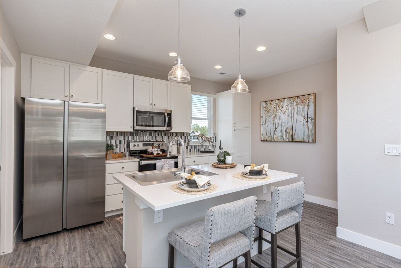 Honey Creek Townhomes - Photo 7 of 50