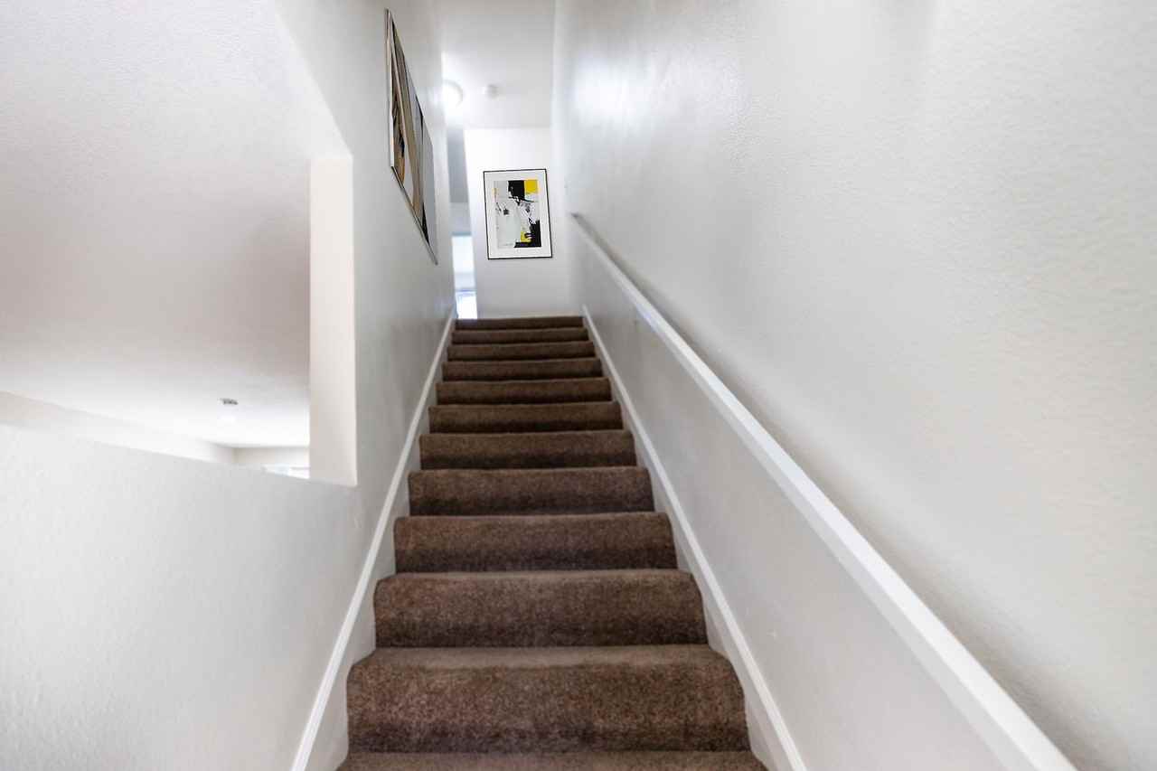 Diamond Crest Apartments - Photo 7 of 46