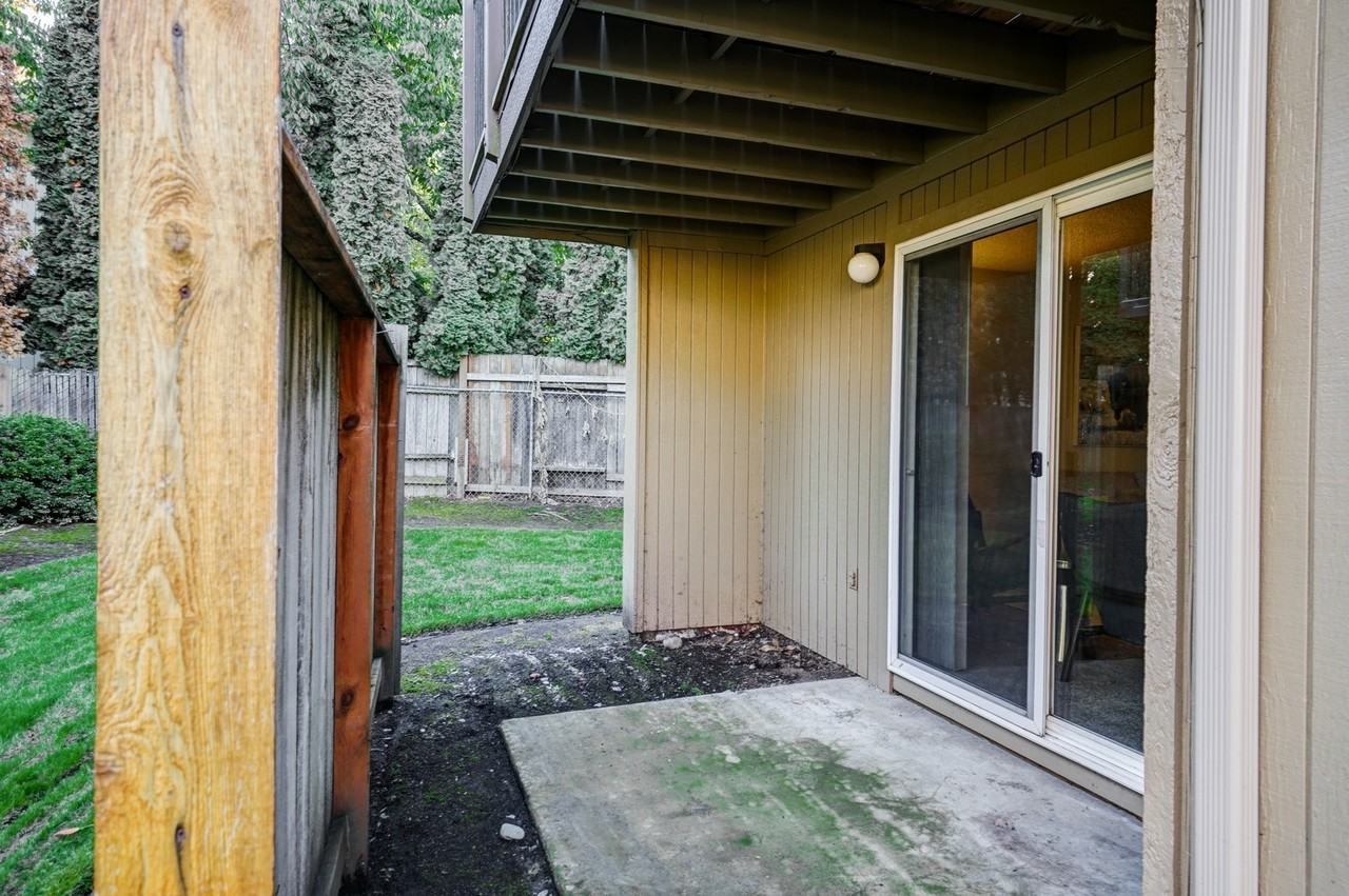 Cedar Crest Apartments - Photo 5 of 18