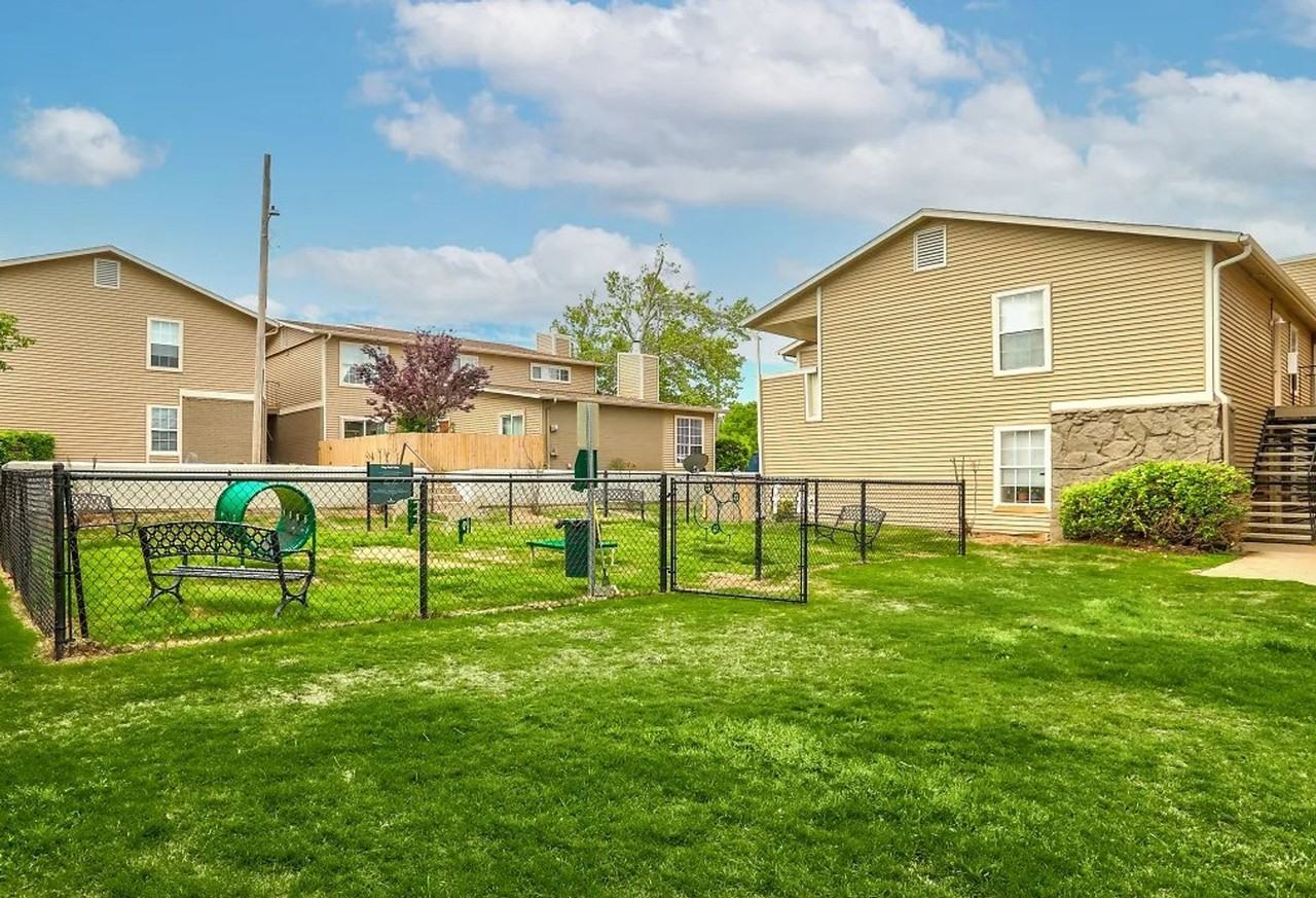 The North Shore Apartments - Photo 7 of 50