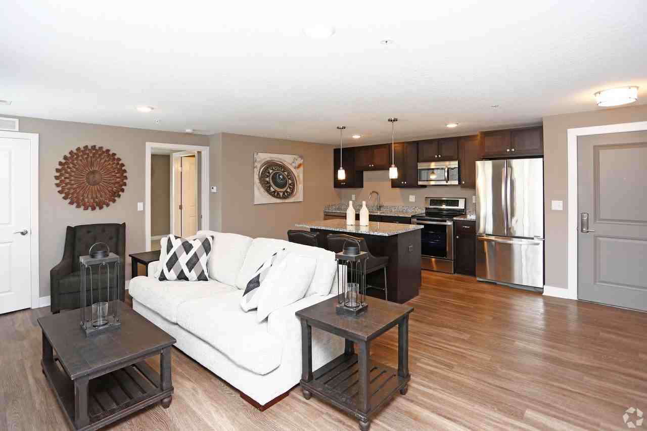 Centlivre Brookside - Photo 7 of 50